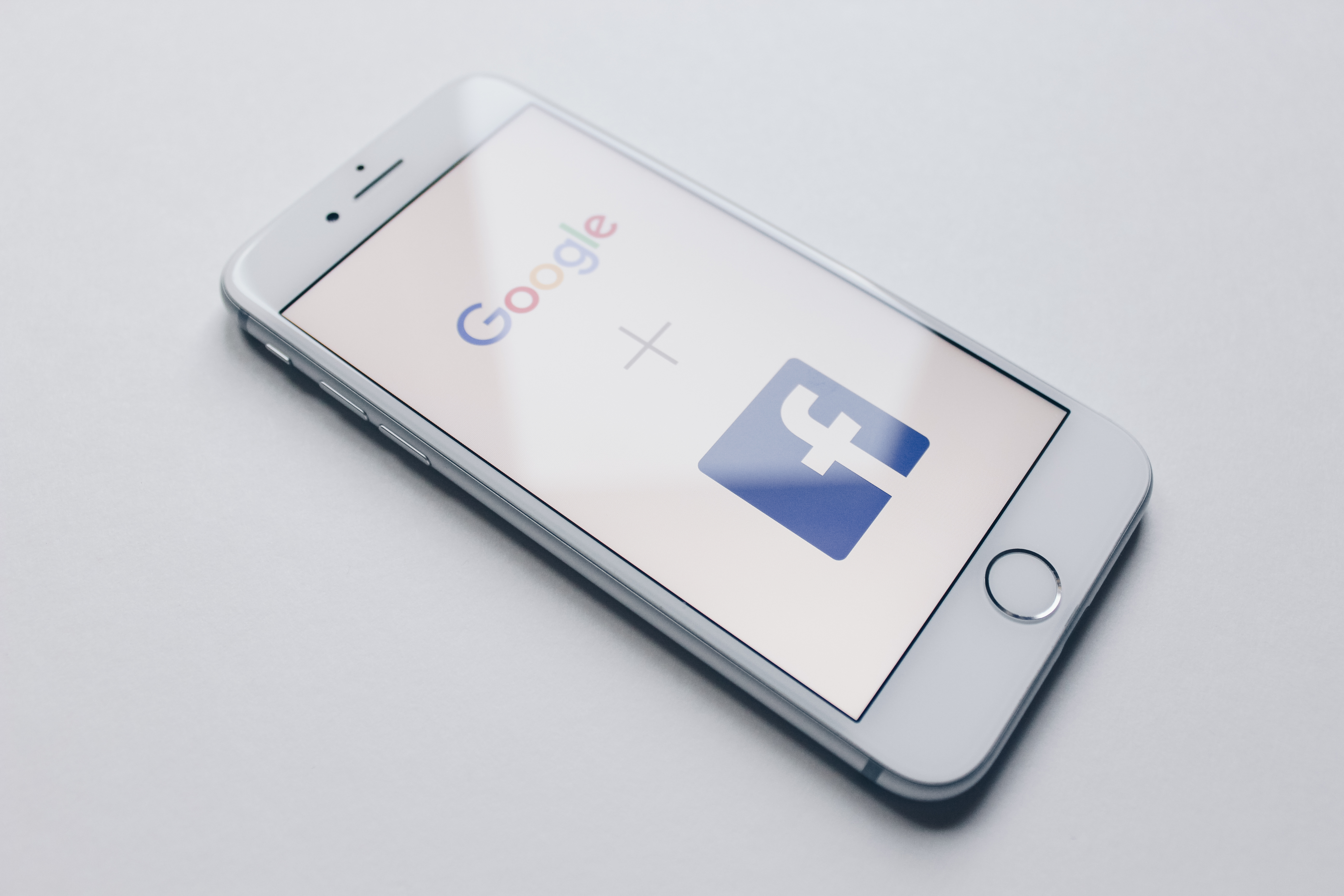 Google_facebook_39935469270.jpg